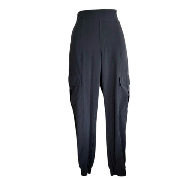 ATHLETA Black Women's Cargo Pants Joggers 6 Pockets Cuffs. 8